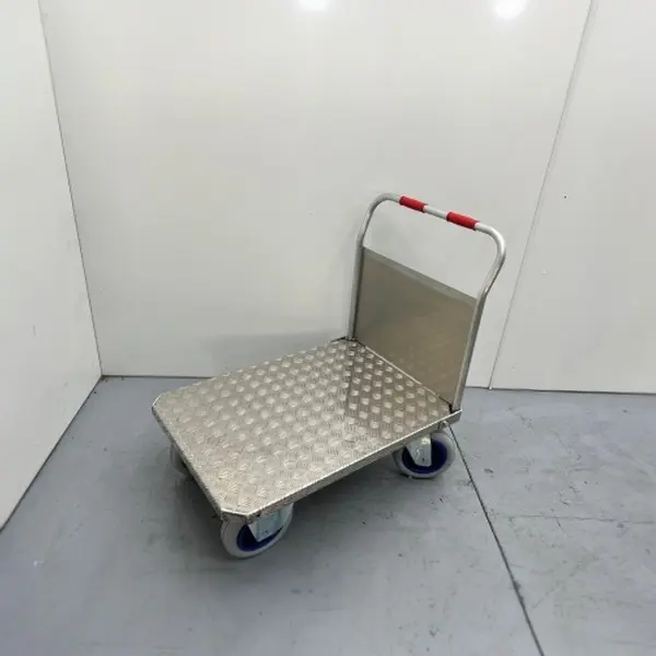 Plataforma aluminio 1.000 x 705. Ruedas impinchables3_N9766.webp